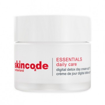 كريم النهار Skincode Essentials للعناية اليومية بعامل وقاية من الشمس 15 50 مل