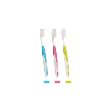 Intermed Toothbrush ، Soft Slim Brush ، وردي اللون وفرشاة هدية بين الأسنان