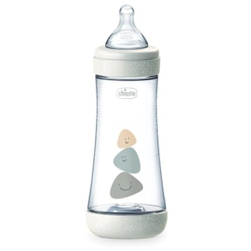 Пластиковая бутылочка Chicco Perfect 5 White с силиконовой соской для детей от 4 месяцев 300 мл