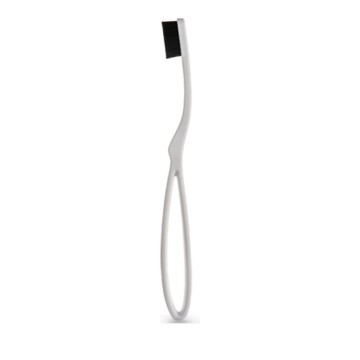 Intermed Professional Ergonomic Toothbrush Extra Soft White, Οδοντόβουρτσα Λευκή Πολύ Μαλακή 1τμχ