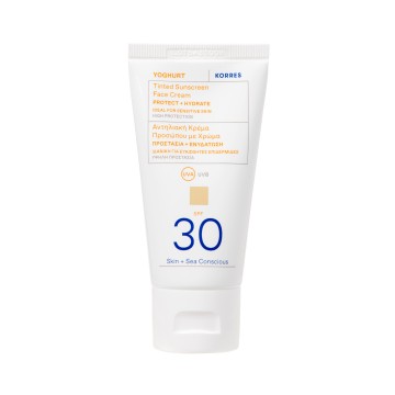 Crema viso solare allo yogurt Korres con colore SPF30, 50 ml