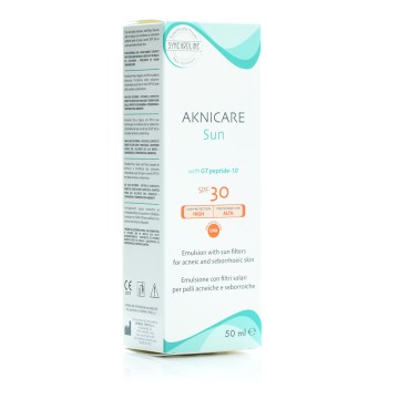 Synchroline Aknicare krem ​​kundër diellit për fytyrën për lëkurë me akne SPF 30, 50 ml