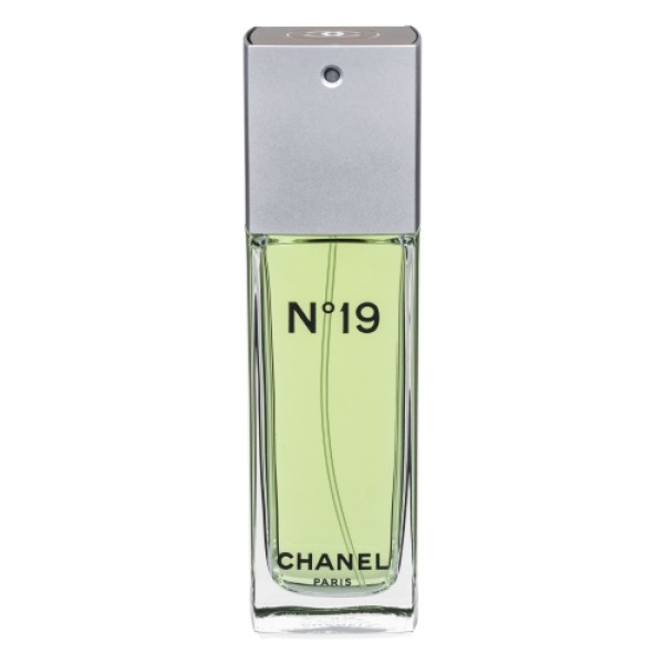 Chanel No. 19 W …