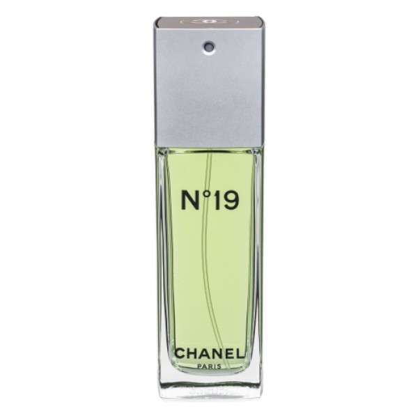Chanel No. 19 W … Chanel No. 19 W …