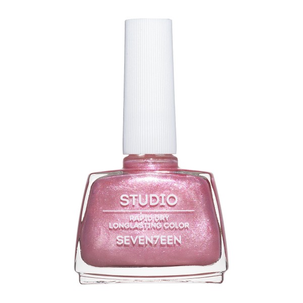 Seventeen Studi … Seventeen Studi …